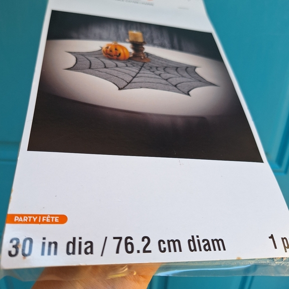 Halloween Table Cloth Spider Web Table Topper Party Centerpiece New with Tag - Picture 6 of 11